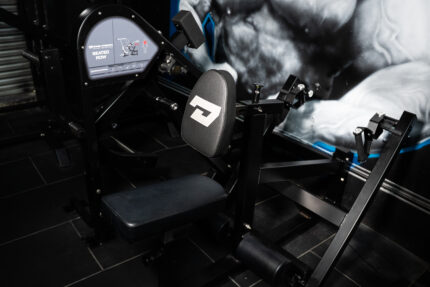 Defined Strength VRP Seated Row