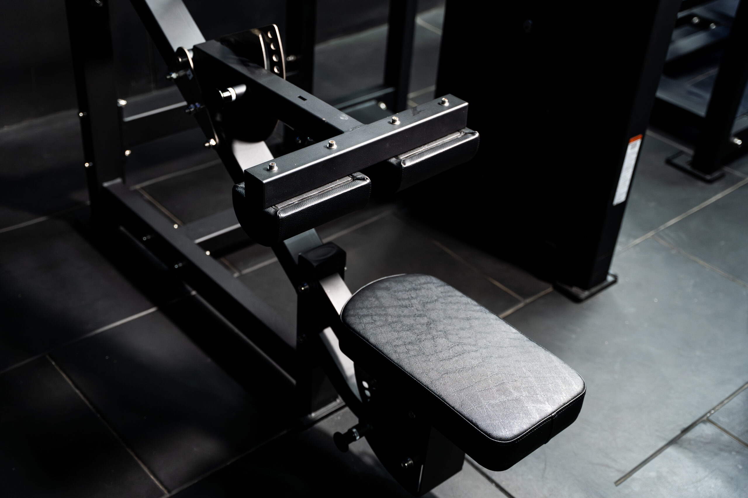 Lat Pull Down-3