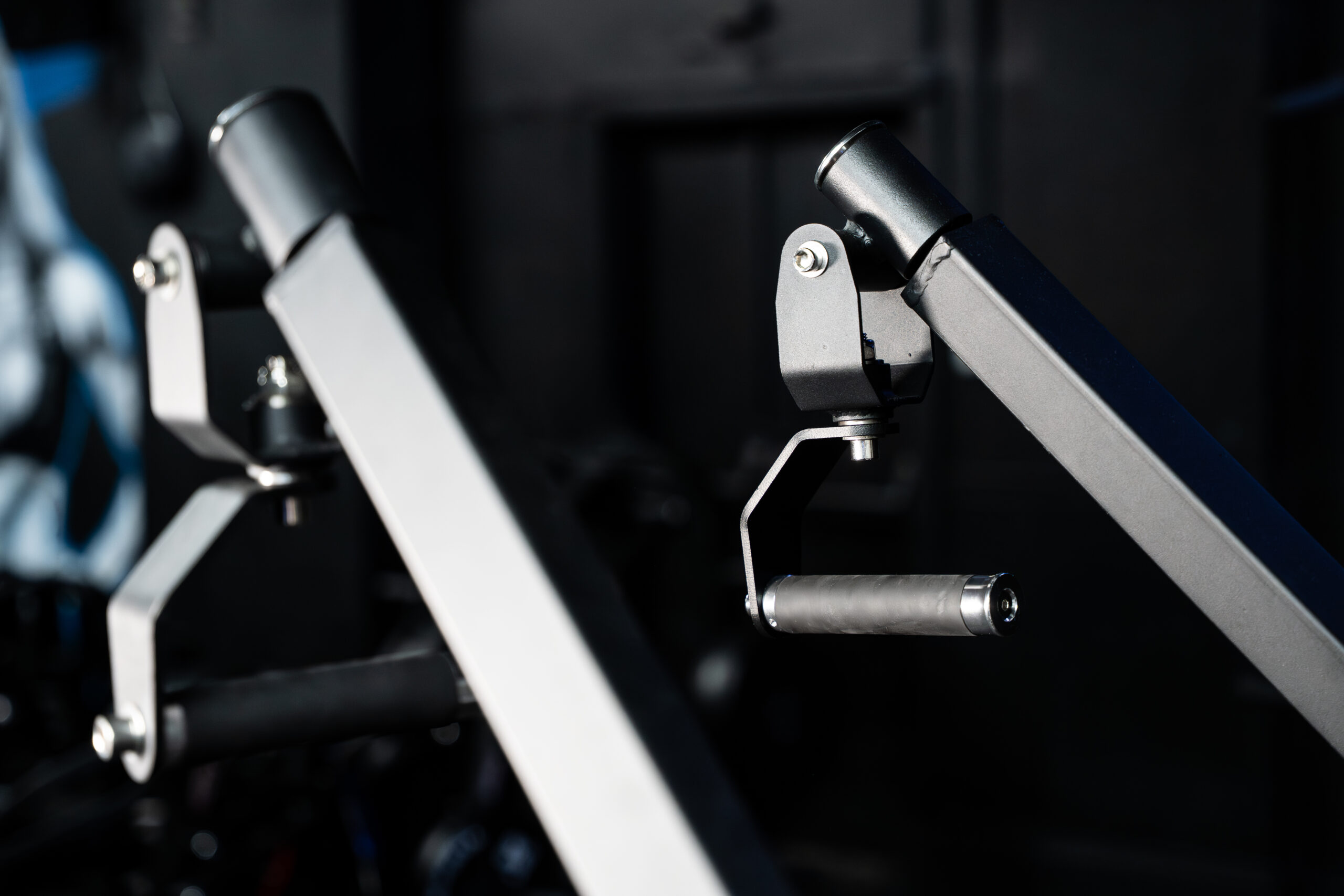 Lat Pull Down